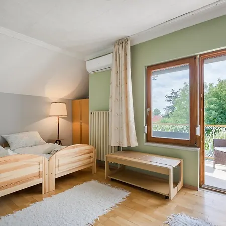 Katica Балатонсарсо