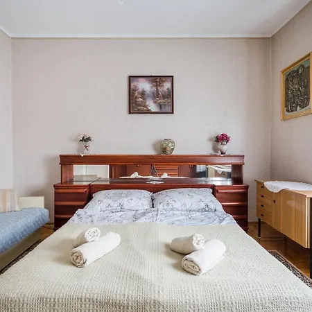 Katica Holiday home Balatonszarszo