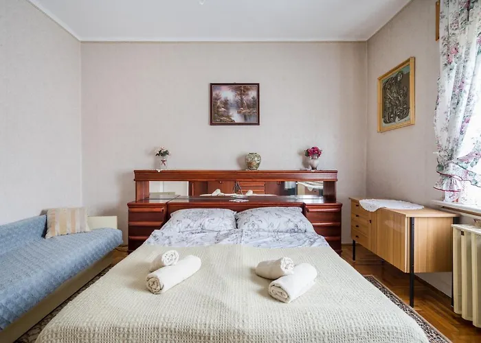 Katica Casa de Férias Balatonszarszo